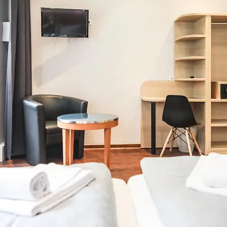 Отель Acama & Kreuzberg Берлин