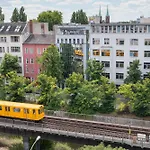 Acama & Kreuzberg