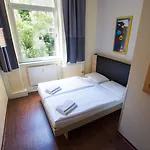 Отель Acama & Kreuzberg 2*