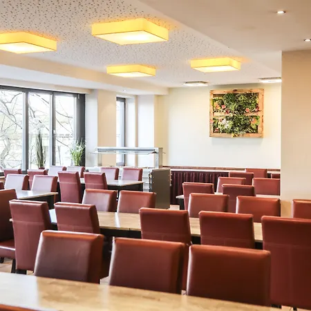 Acama & Kreuzberg Berlino