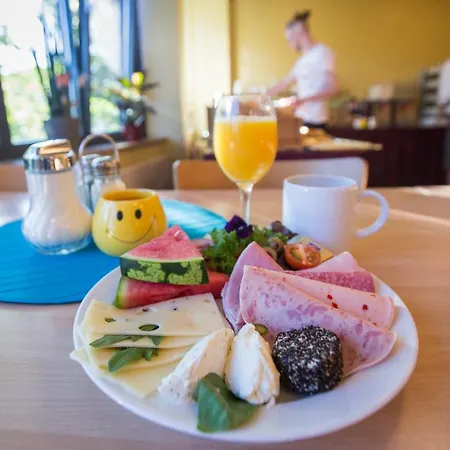 Acama & Kreuzberg Berlino