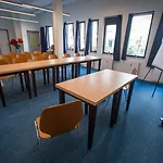 Acama & Kreuzberg 2*