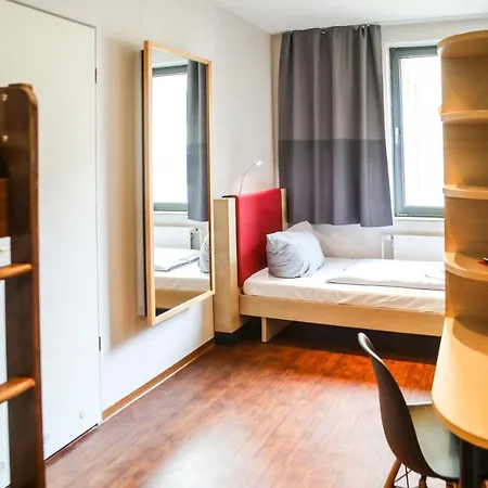 Otel Acama & Kreuzberg