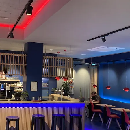 Acama & Kreuzberg Hotel 2*