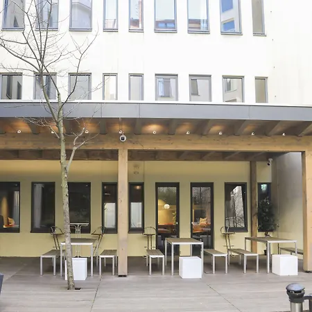 Acama & Kreuzberg 2*